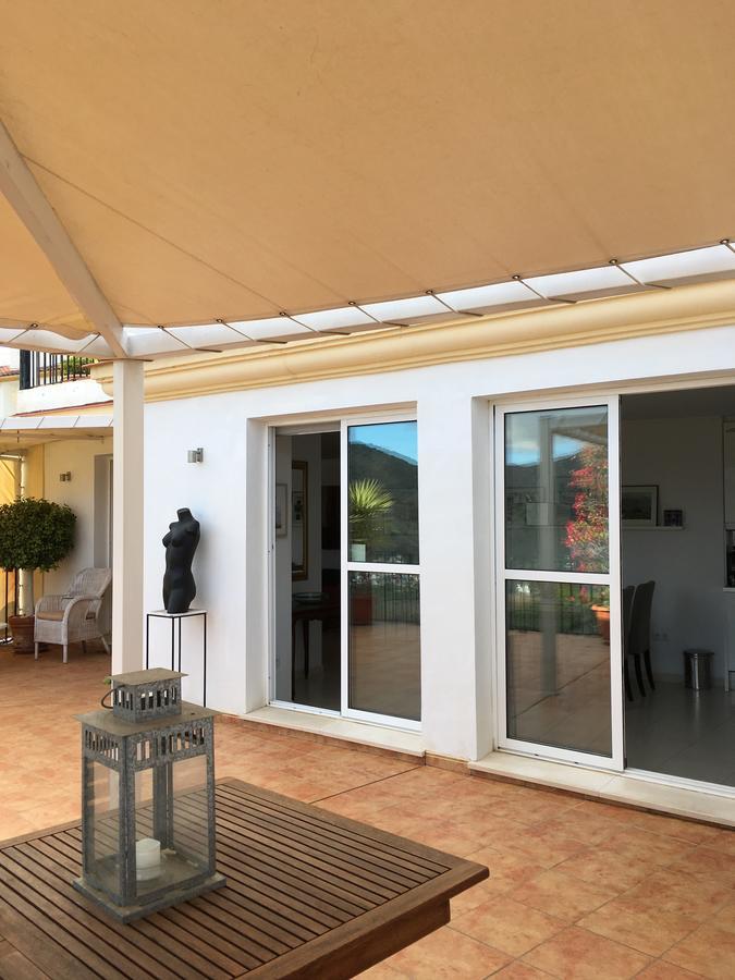 Penthouse Alora公寓 外观 照片